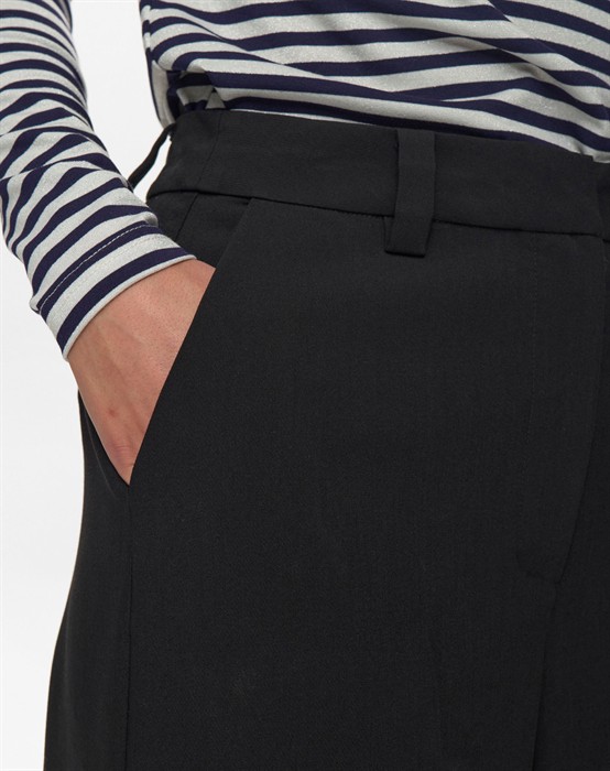 NUAlmut Bukser - Caviar